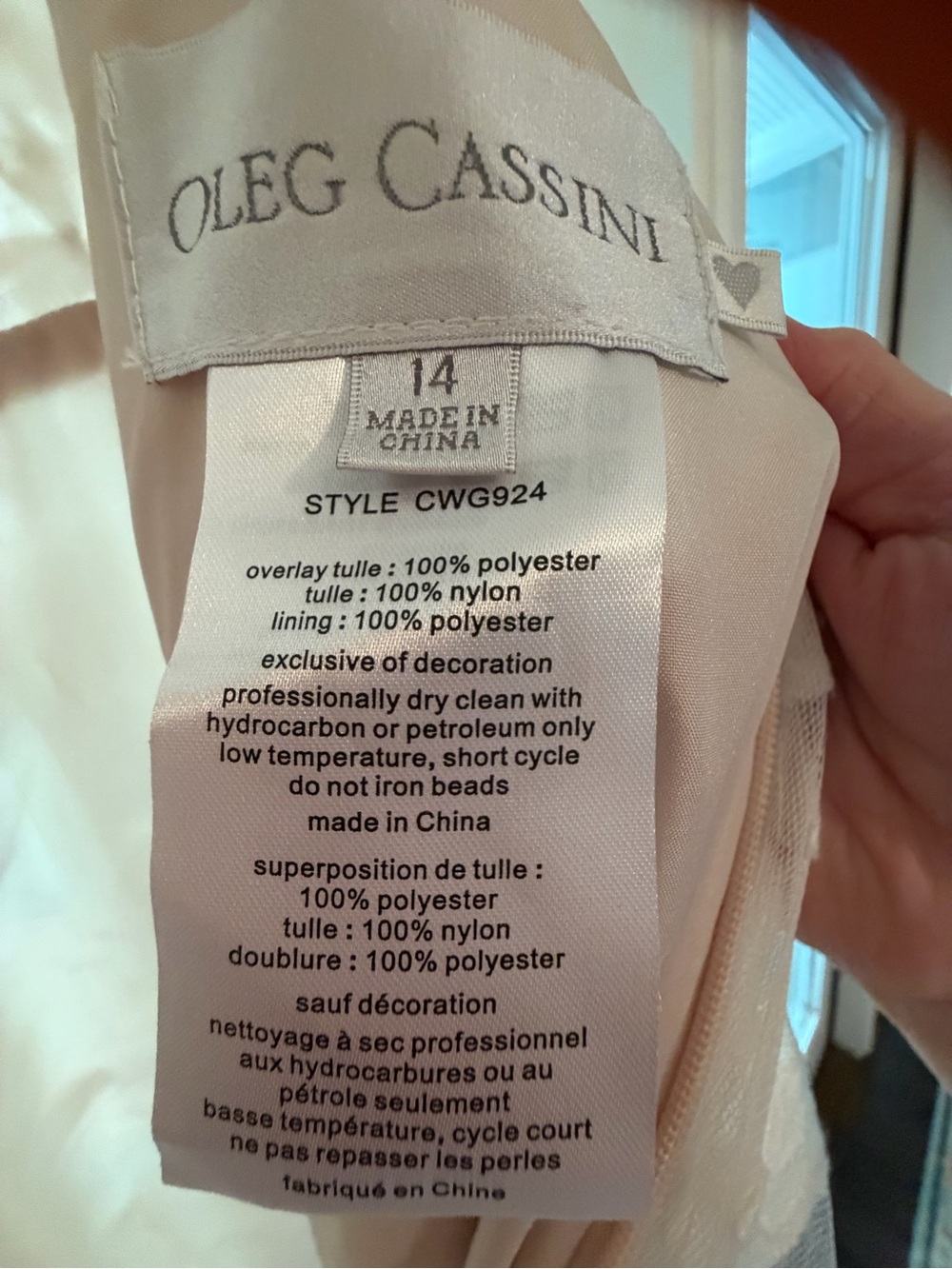 Oleg Cassini Blush and Ivory Lace A-Line Wedding Gown size 14 true to size - Picture 13 of 16